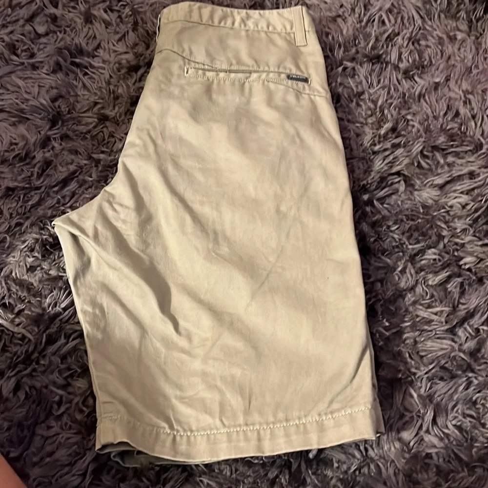 Volcom Beige size 32 mens shorts.  They are called the Vmonty short.